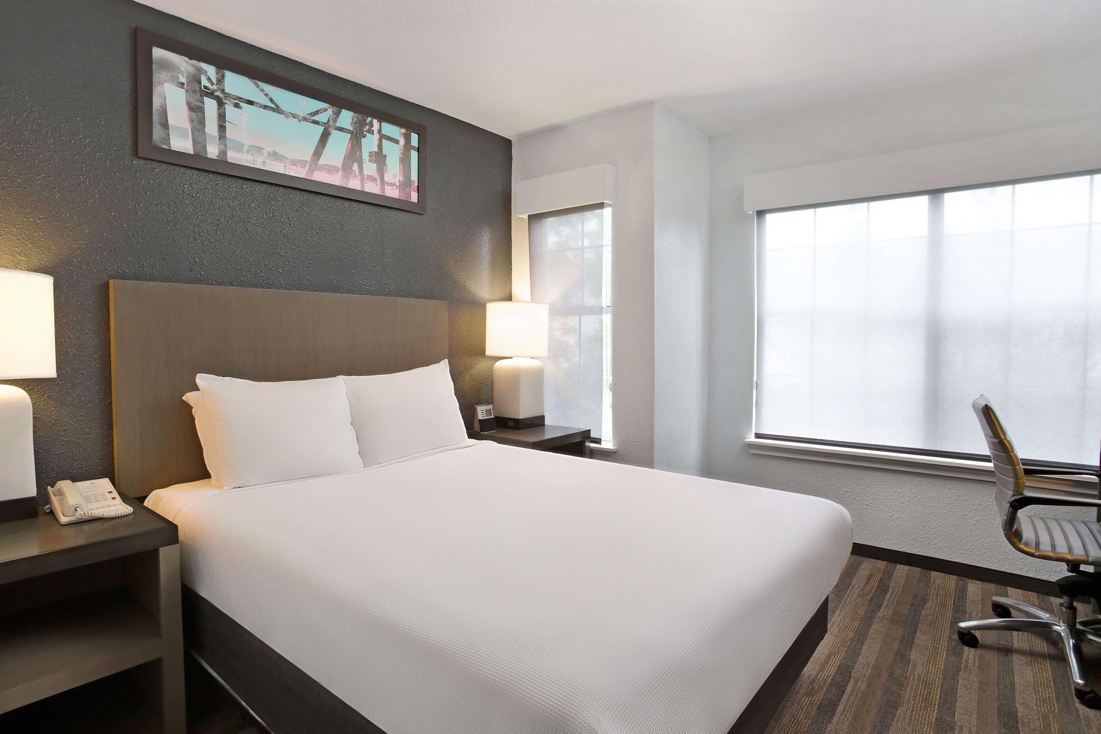 ไฮแอท เฮาส์ ออสติน อาร์บอร์ทัม Hotel ภายนอก รูปภาพ